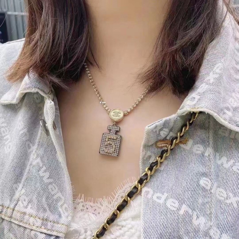 Chanel Necklaces